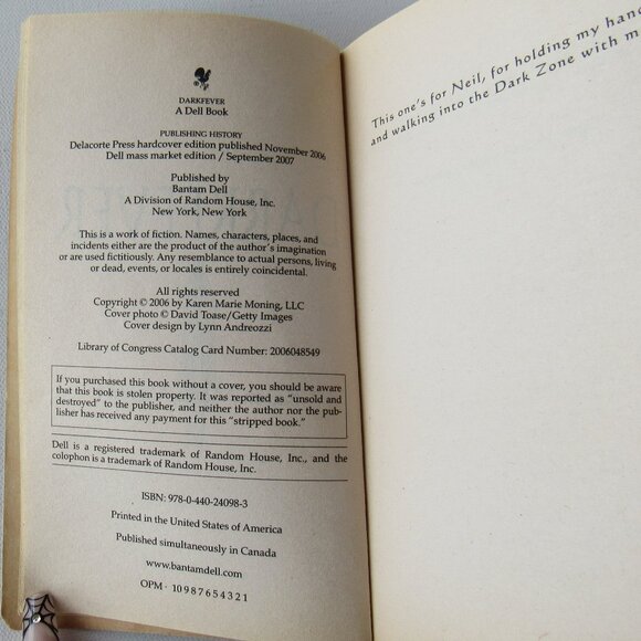 Set Of Two Paperback Books - To Kill a Mockingbird and Darkfever - Picture 14 of 16